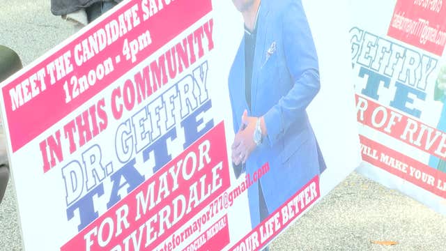 Riverdale mayoral candidates claim uprooted, stolen campaign signs have cost them thousands