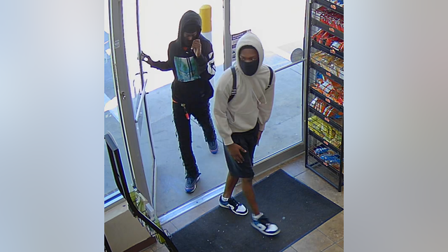 2 men wanted for armed robbery at SW Atlanta gas station, police say