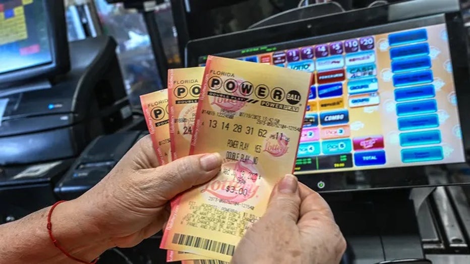 Powerball jackpot up to $1.4 billion after no one matches all the numbers  and hits it rich