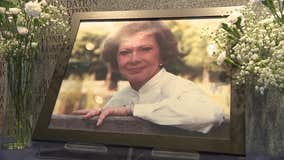 Visitors from across the country pay respects to Rosalynn Carter at the Carter Center