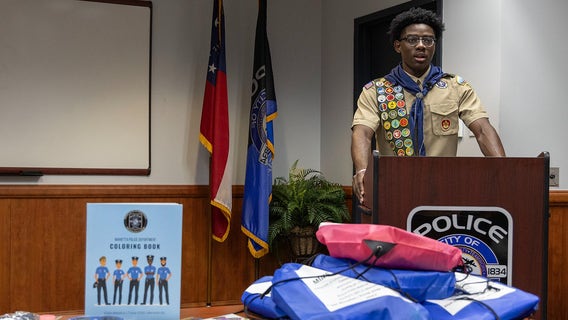 Cobb County teen distributes 50 sensory kits to Marietta PD for Eagle Scout project