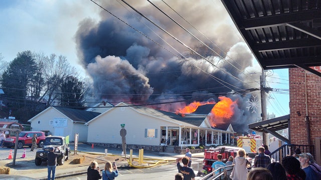 Blue Ridge business owners come together after massive fire on tourist strip