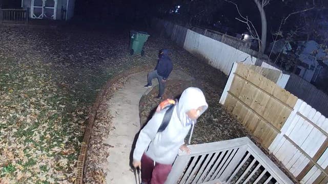 Atlanta PD looking for 2 men who reportedly stole TVs, laptops, birth certificates and Social Security cards