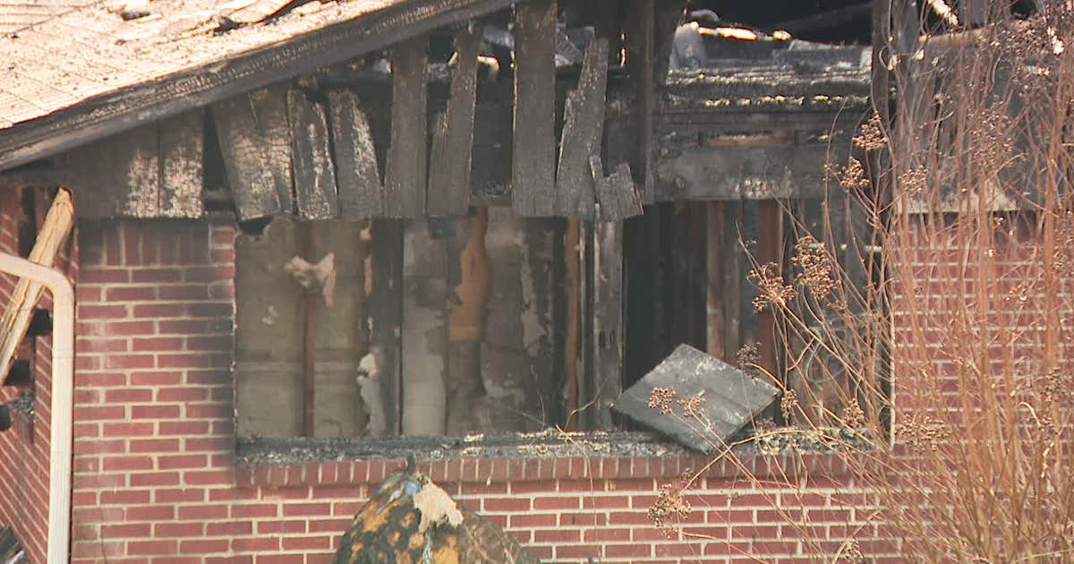 2 people dead, 1 injured in Atlanta house fire on Willis Mill Road ...