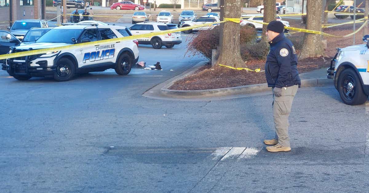 Officer shoots driver of suspected stolen car during traffic stop in ...