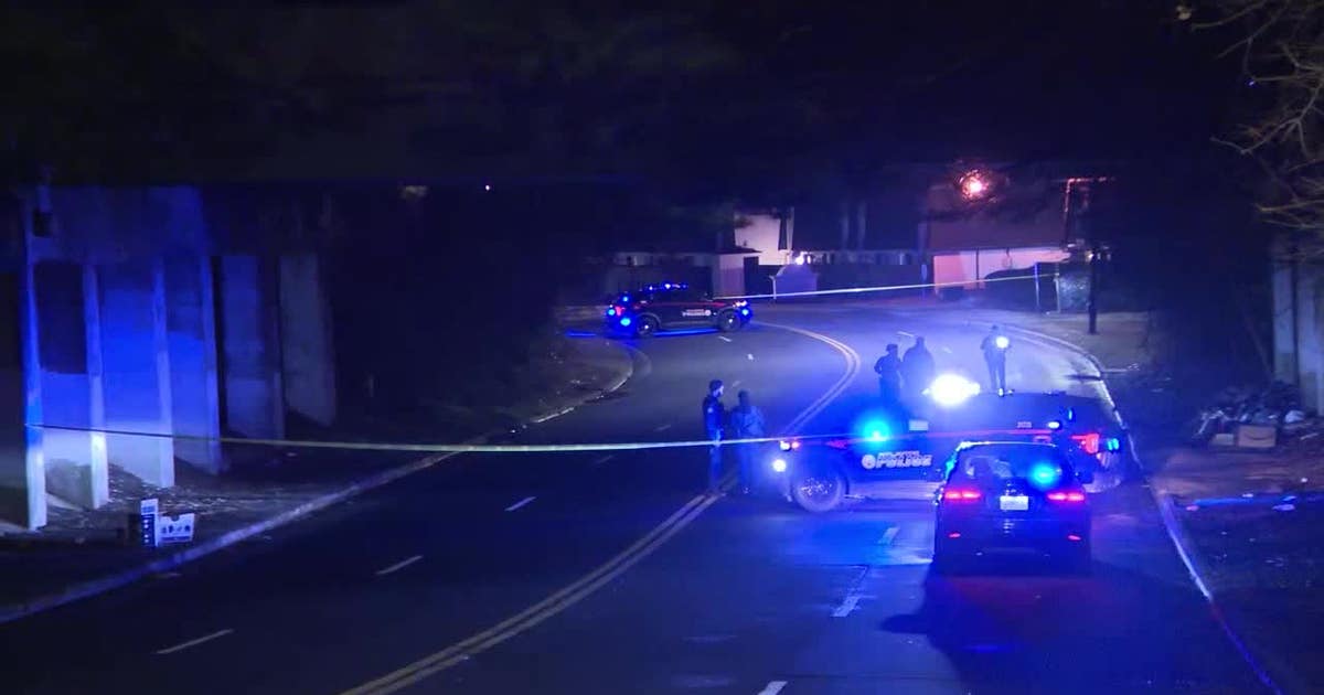 Man shot while driving on southwest Atlanta road, police say | FOX 5 ...