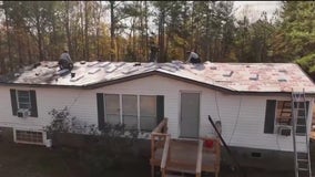 Coweta County roofing company surprises veterans with gift of new roof