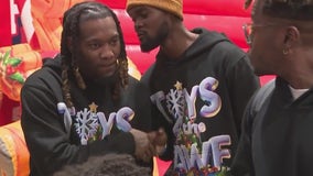 Atlanta rapper Offset distributes toys at 2nd annual 'Toyz 4 the Nawf'