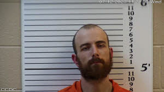 Hitchhiker wanted for North Carolina kidnapping, Tennessee robbery may be in Georgia