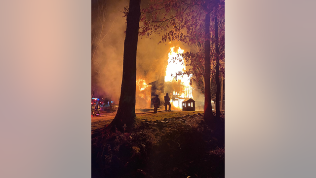 Blaze guts Hall County home, leaves family homeless on Christmas morning