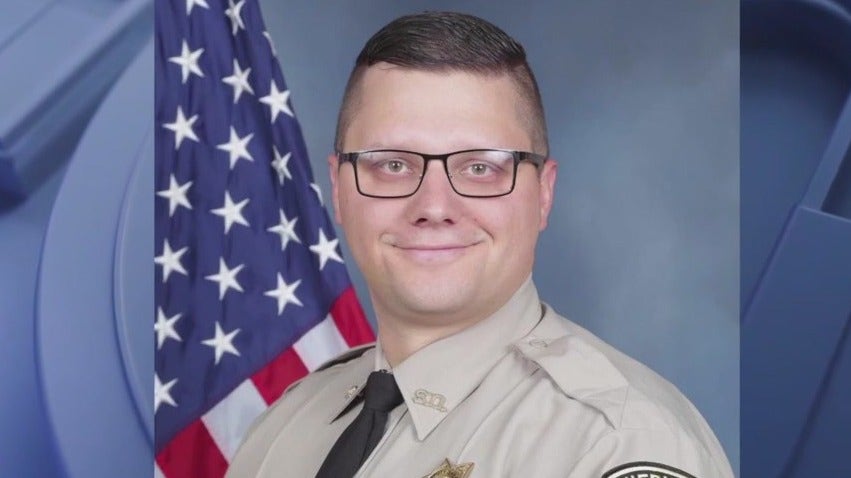 Hundreds watch procession, pay respects to Coweta County deputy killed ...