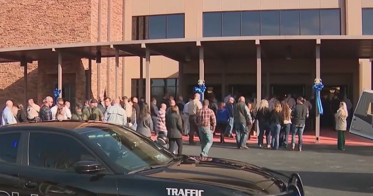 Hundreds attend funeral for Coweta County deputy killed in line of duty ...