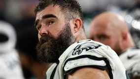 Jason Kelce: Eagles center, Philadelphia icon informed teammates he's retiring, reports say