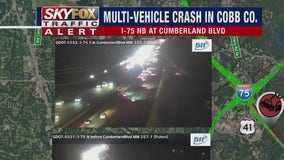 Multi-vehicle crash shuts down I-75 in Cobb County, 1 dead