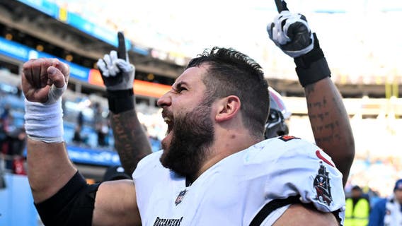 Buccaneers clinch NFC South title with 9-0 win over Panthers