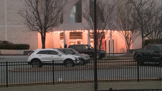 Juveniles, adult arrested, charged in Cumberland Mall brawl