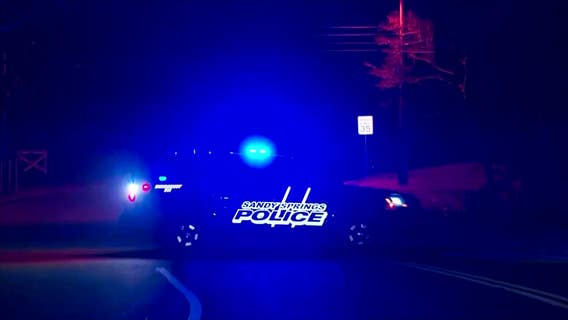 Man on the run after high-speed chase, crash in Sandy Springs