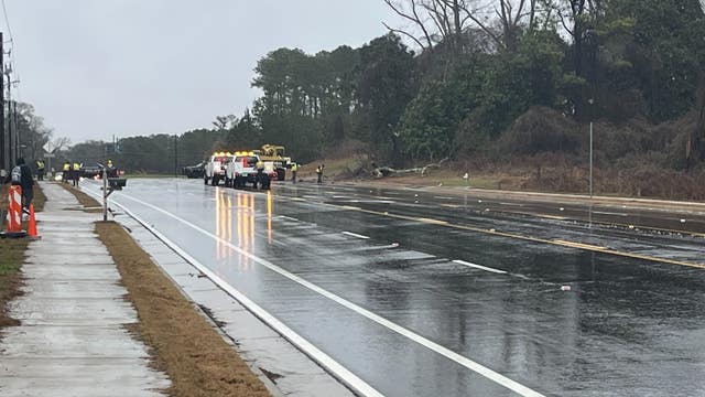 Man killed by tree during storm in Clayton County, officials say