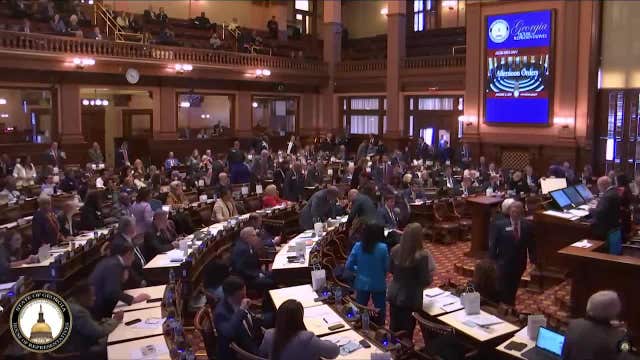 Georgia lawmaker calls for new gun violence legislation after Forest Park shooting spree