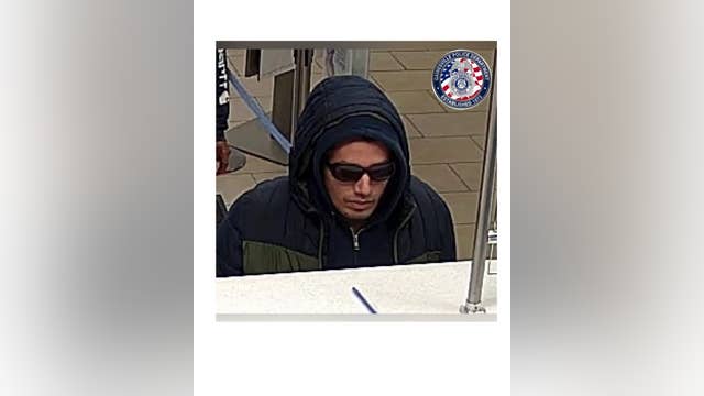 Man arrested for robbing bank in Gainesville, police say