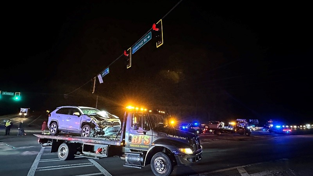 1 person injured in multi-vehicle crash in Habersham County