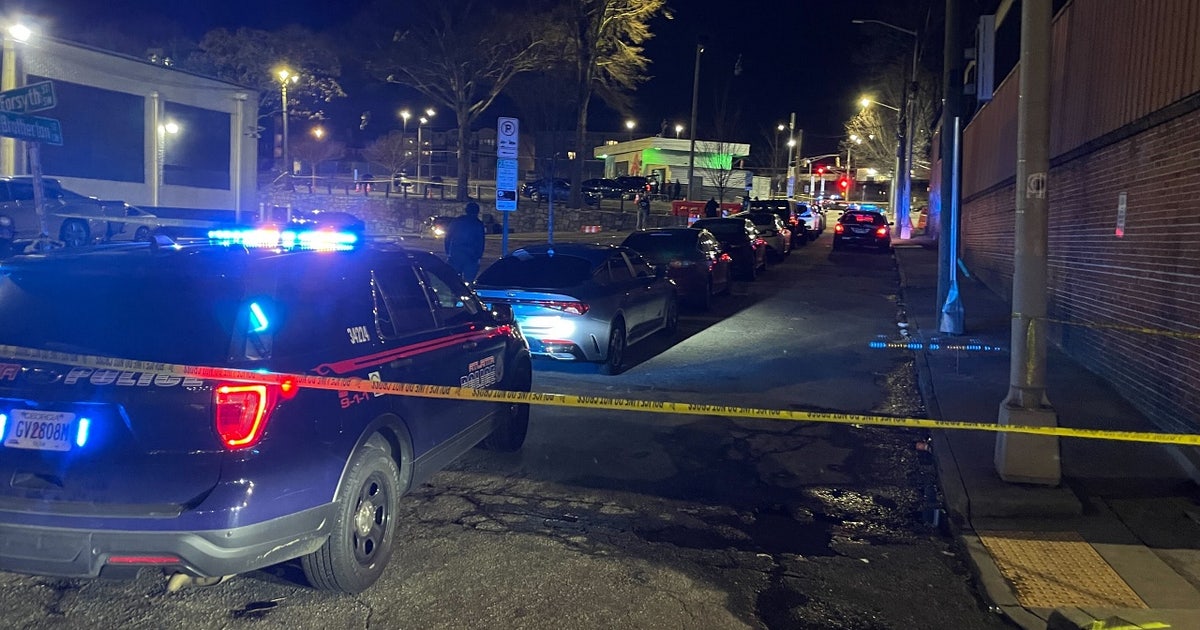 Atlanta police sergeant shoots suspect car burglar | FOX 5 Atlanta