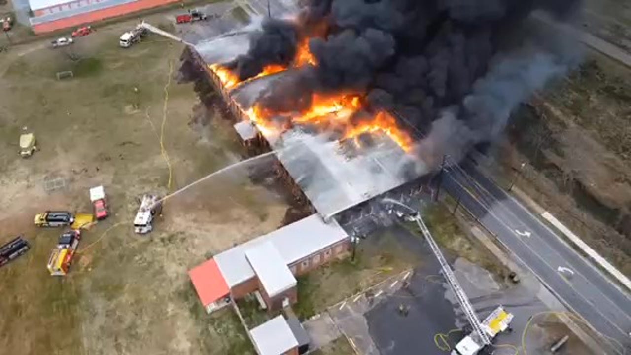 Massive blaze at former Jockey plant in Cedartown shuts down Massive blaze at former Jockey plant in Cedartown shuts down