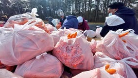 Volunteers use Leap Day to fight hunger in metro Atlanta