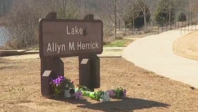UGA campus murder: Hundreds attend vigil for Laken Riley, Wyatt Banks