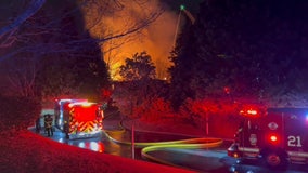 Massive fire spreads to 3 homes in Brookhaven townhouse community
