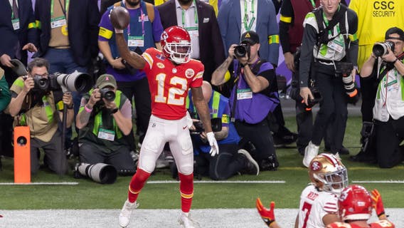 Former UGA wide receiver Mecole Hardman catches winning Super Bowl pass