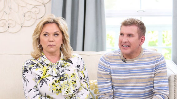 Todd and Julie Chrisley: Federal government moves to seize couple's $1M settlement