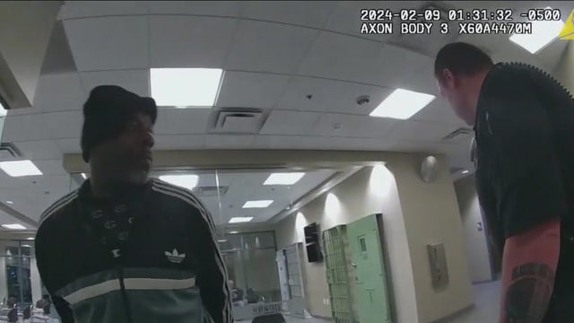 Man wanted for Coweta County double stabbing surrenders, investigators say