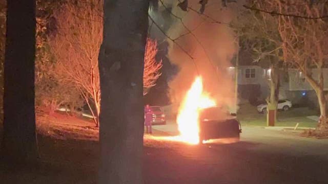 Atlanta police chief vows to arrest arsonists after cruiser set ablaze