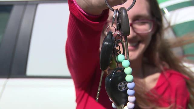 Hiram autoshop surpises single mom of 4 with new car