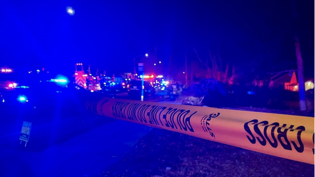 Woman killed in fatal crash on Hamilton E. Holmes Drive in NW Atlanta