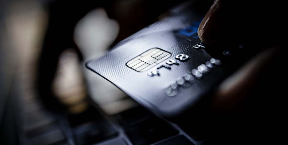 1 in 4 Americans lost money to a scam last year – here are the top schemes