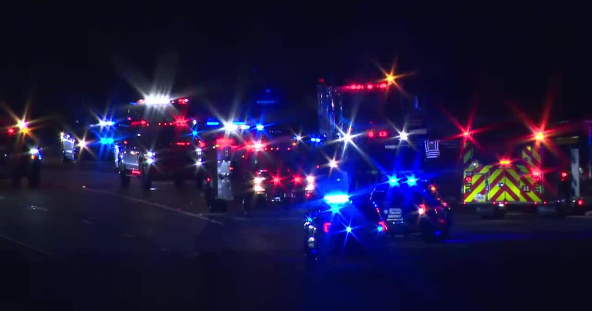 2 killed in Fulton County multi-car crash | FOX 5 Atlanta