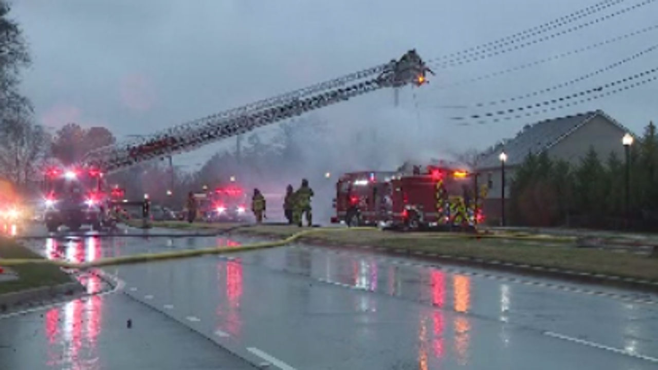 2vehicle fire closes portion of Flat Shoals Parkway Friday morning