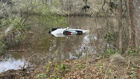 5 UGA students rescue 2 kids, driver from car crash in creek