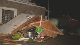 Severe weather sweeps Midwest states, apparent tornadoes across Indiana, Ohio leave at least 6 dead