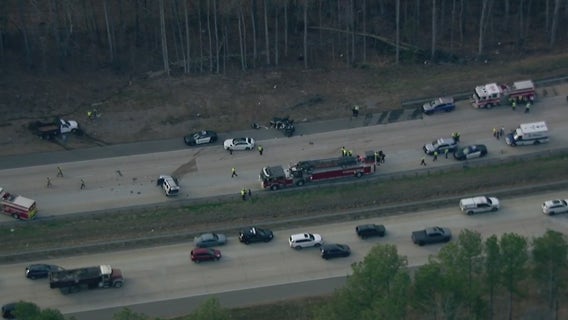 Teen caught with stolen gun, drugs after police chase ends in crash on Ga. 400, officials say