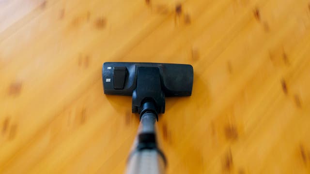 Women do $6.4K more of unpaid housework than men, except in Georgia, study says