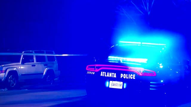 Man critically injured in shooting outside SW Atlanta Family Dollar