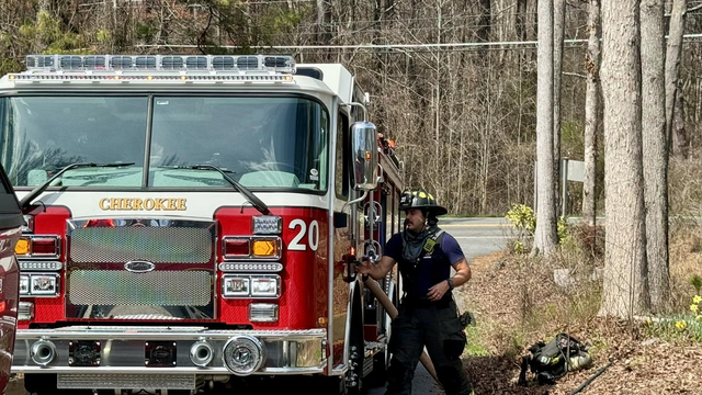 Barn fire closes portion of Bells Ferry Road in Cherokee County