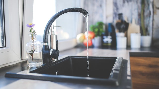 Atlanta waiving late fees for water bills due to mail delays