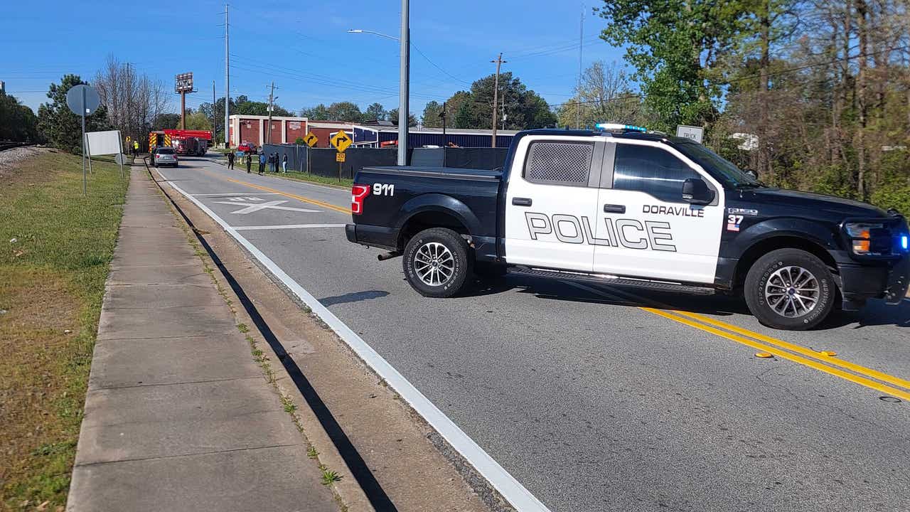 2 Dead, 1 Critical After Crash Near Train Tracks In Doraville ...