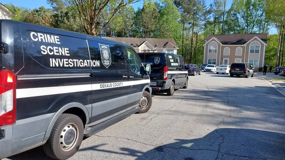 Lithonia woman shot in head by boyfriend dies, police say