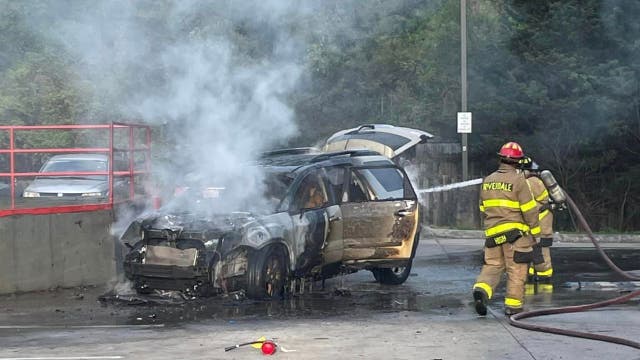 Car catches on fire at Riverdale AutoZone