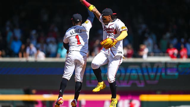 Braves take all 3 in Atlanta home opener series against Arizona D-backs